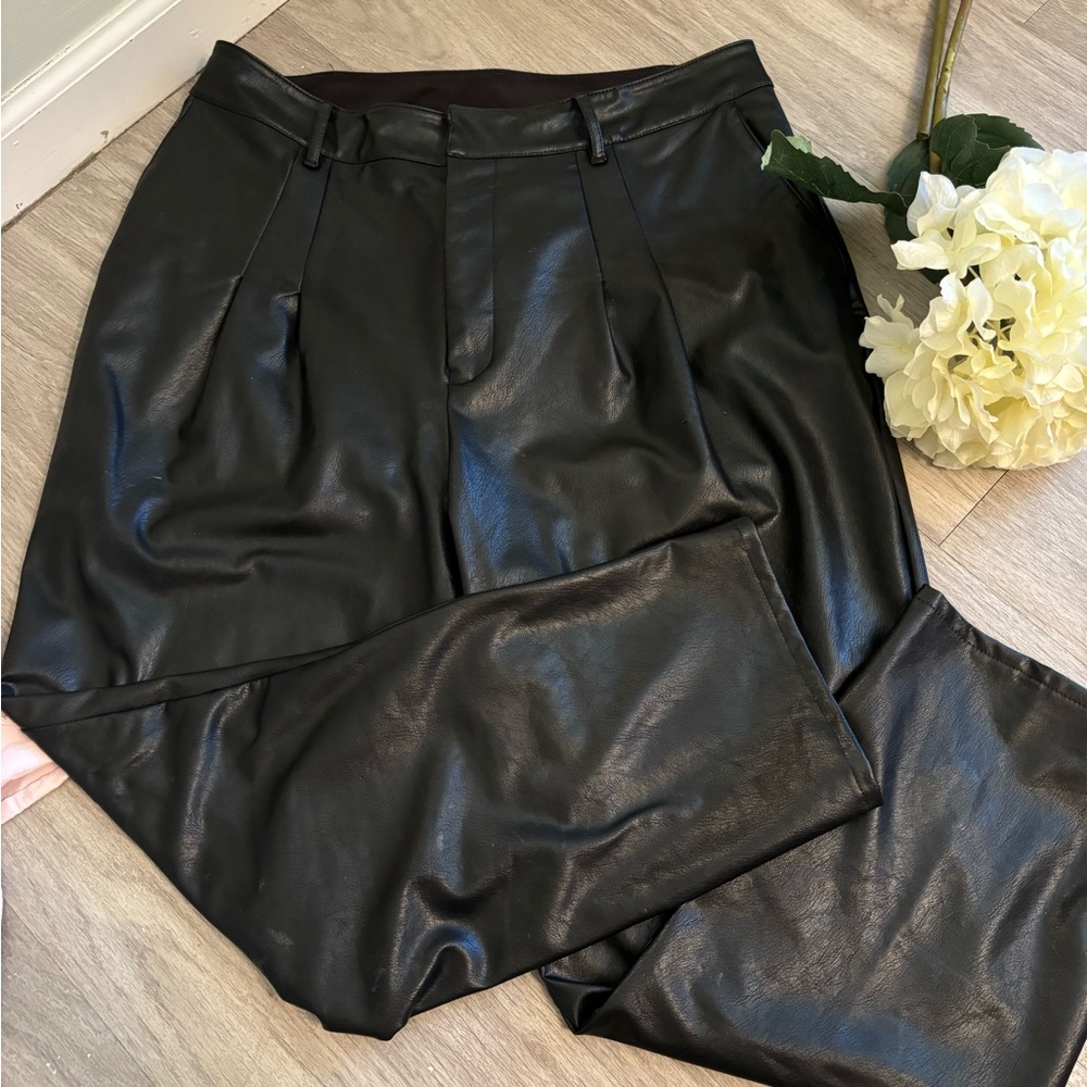 Express Faux Leather Pleated pants- Medium